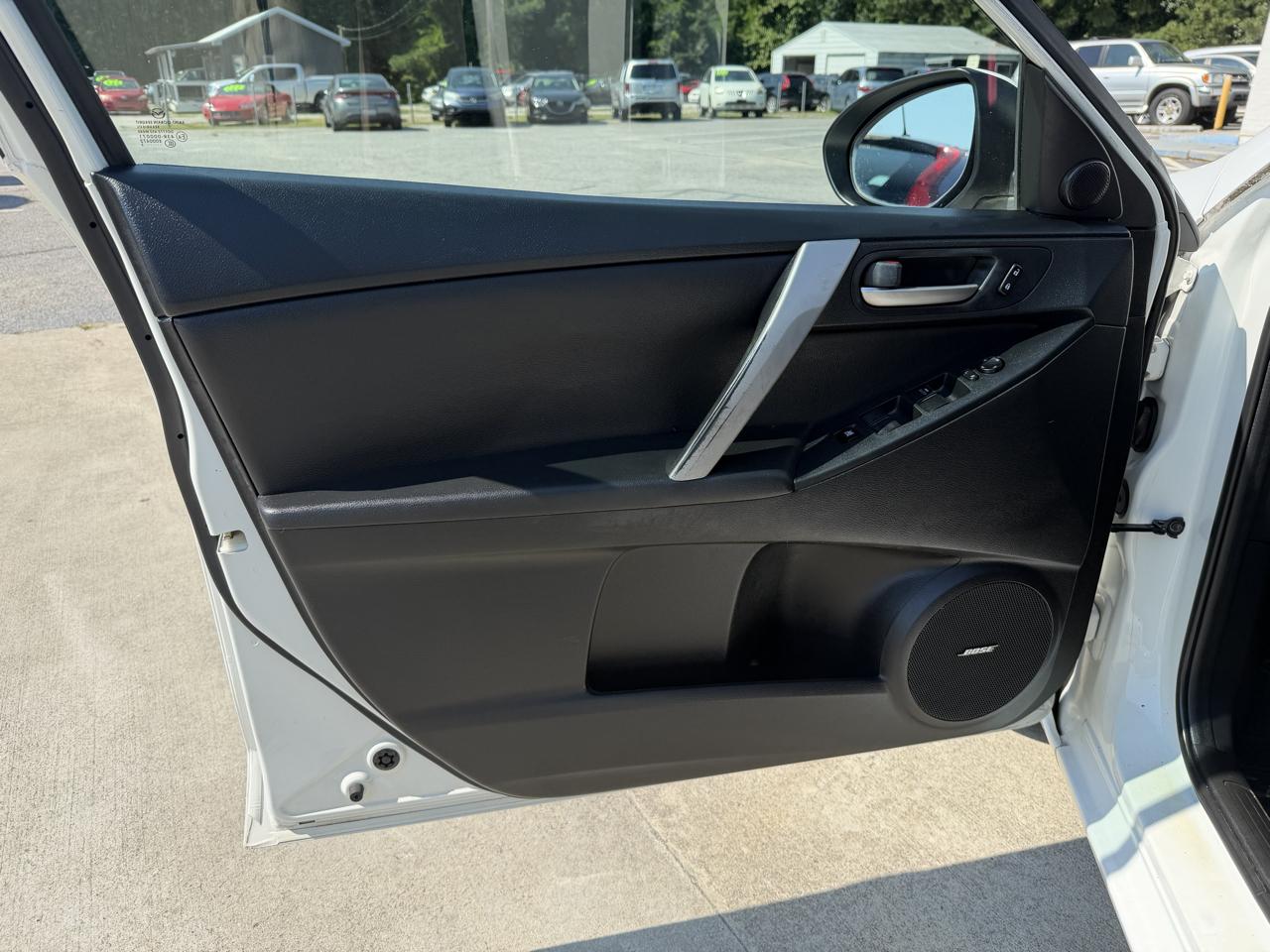 Mazda MAZDA3 I Grand Touring 4-Door 2013
