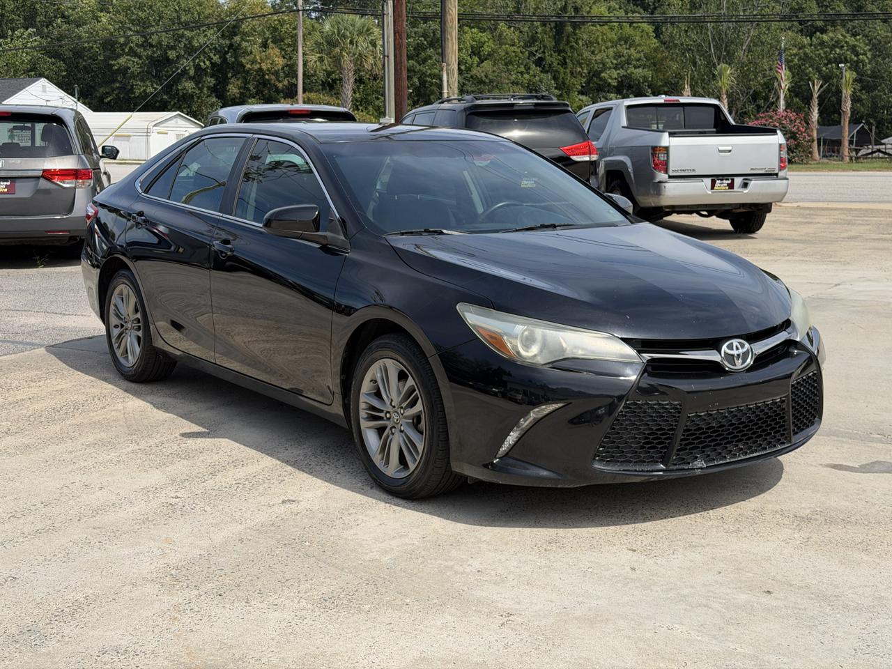 2016 Toyota Camry SE