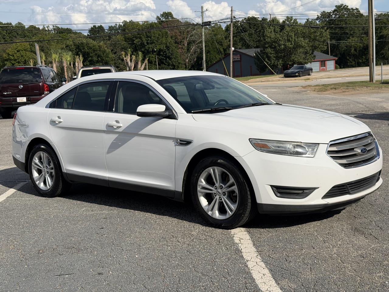 Ford Taurus SEL FWD 2013