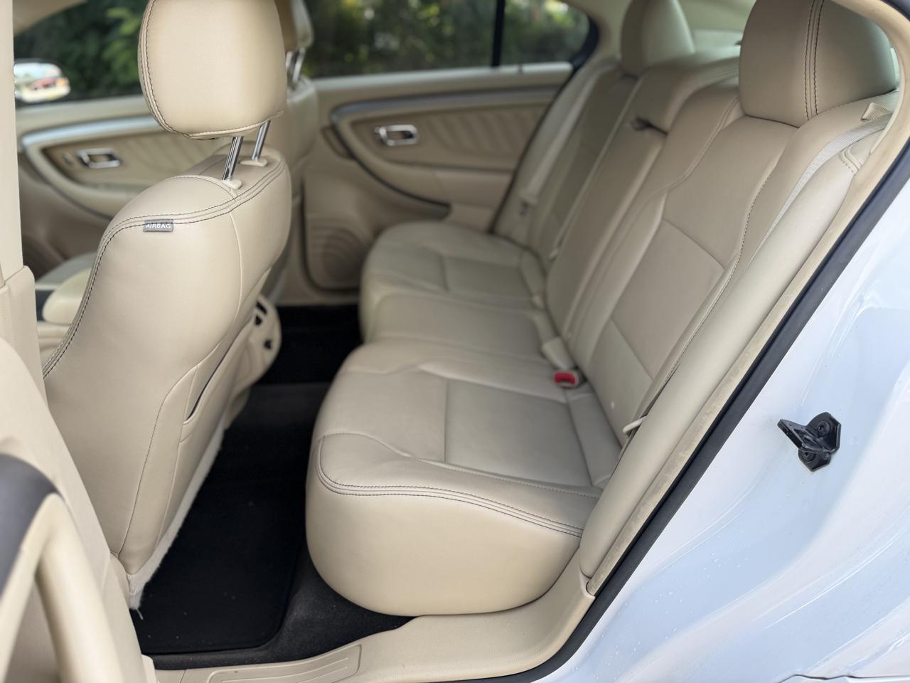 Ford Taurus SEL FWD 2013