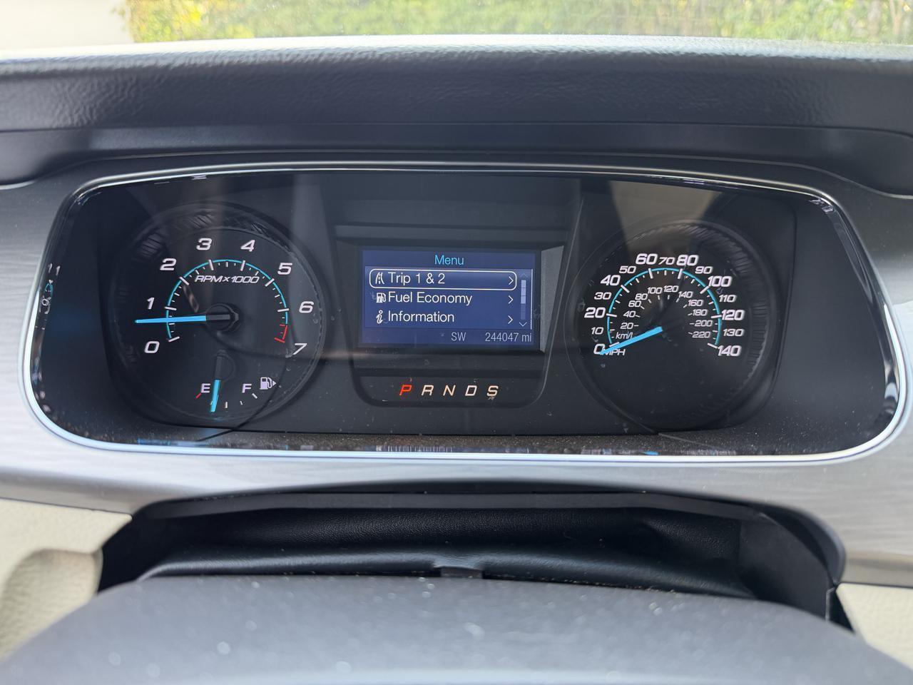 Ford Taurus SEL FWD 2013