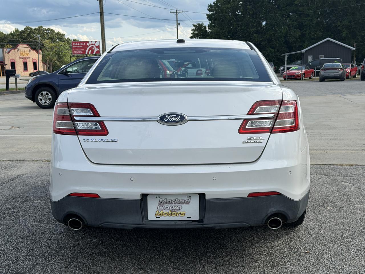 Ford Taurus SEL FWD 2013