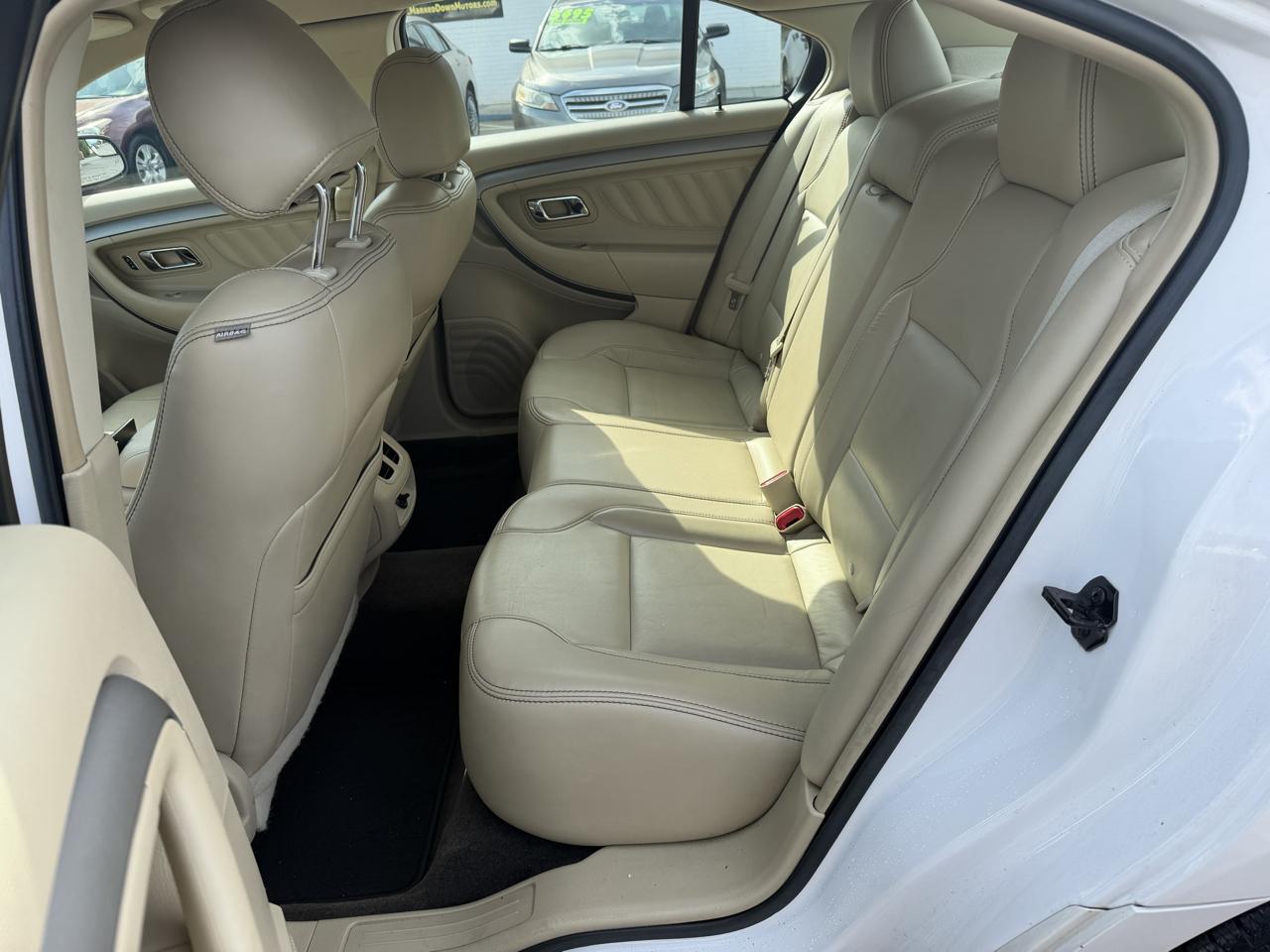 Ford Taurus SEL FWD 2013