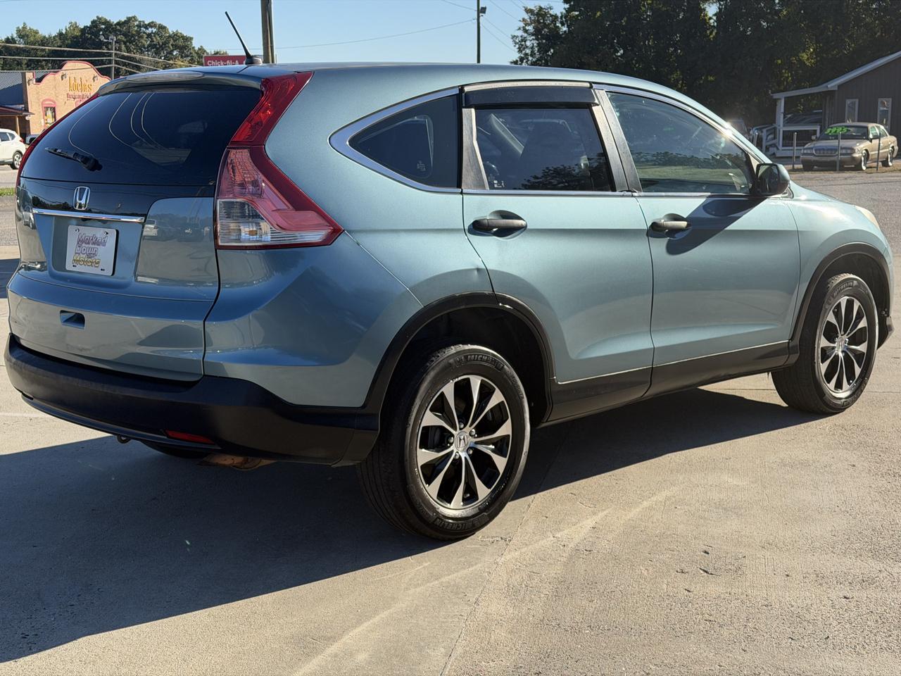 Honda CR-V LX 2WD 5-Speed AT 2013