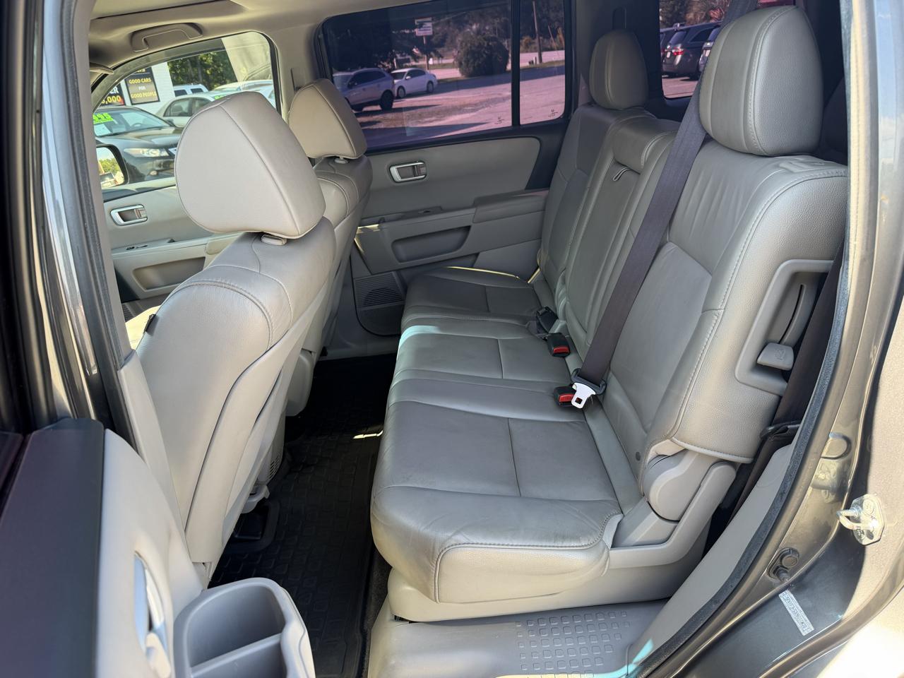 Honda Pilot EX-L 2WD 5-Spd AT 2012