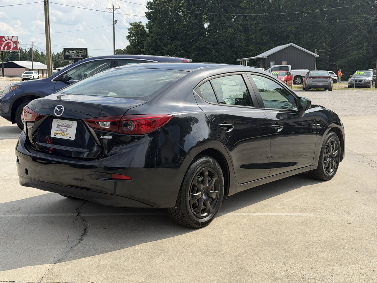 Mazda MAZDA3 i Sport AT 4-Door 2015