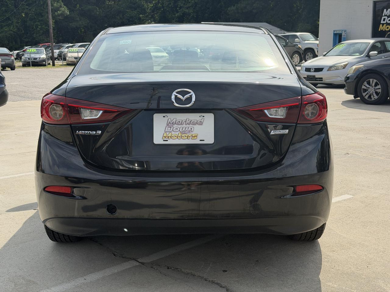 Mazda MAZDA3 i Sport AT 4-Door 2015