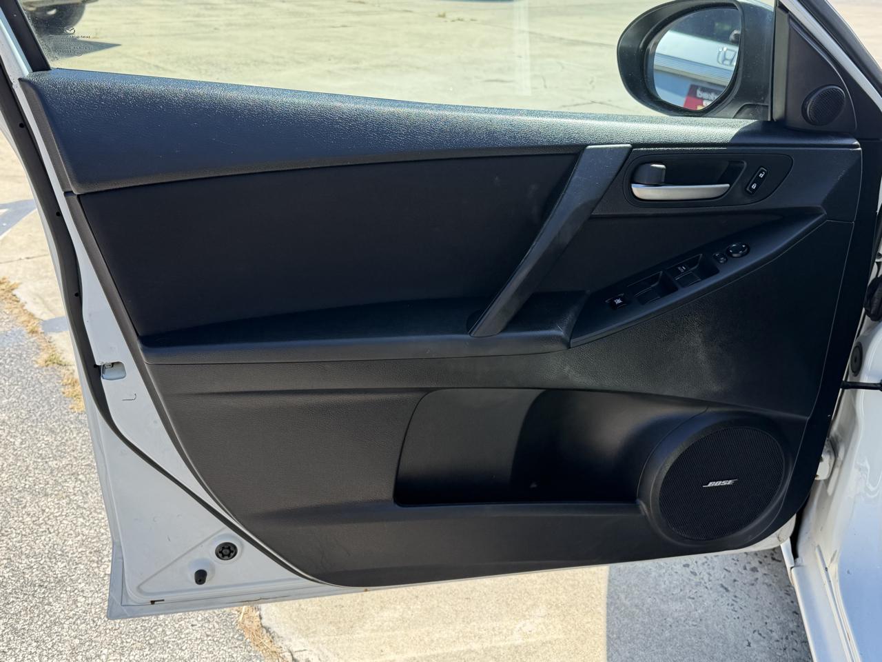 Mazda MAZDA3 I Touring 5-Door 2012