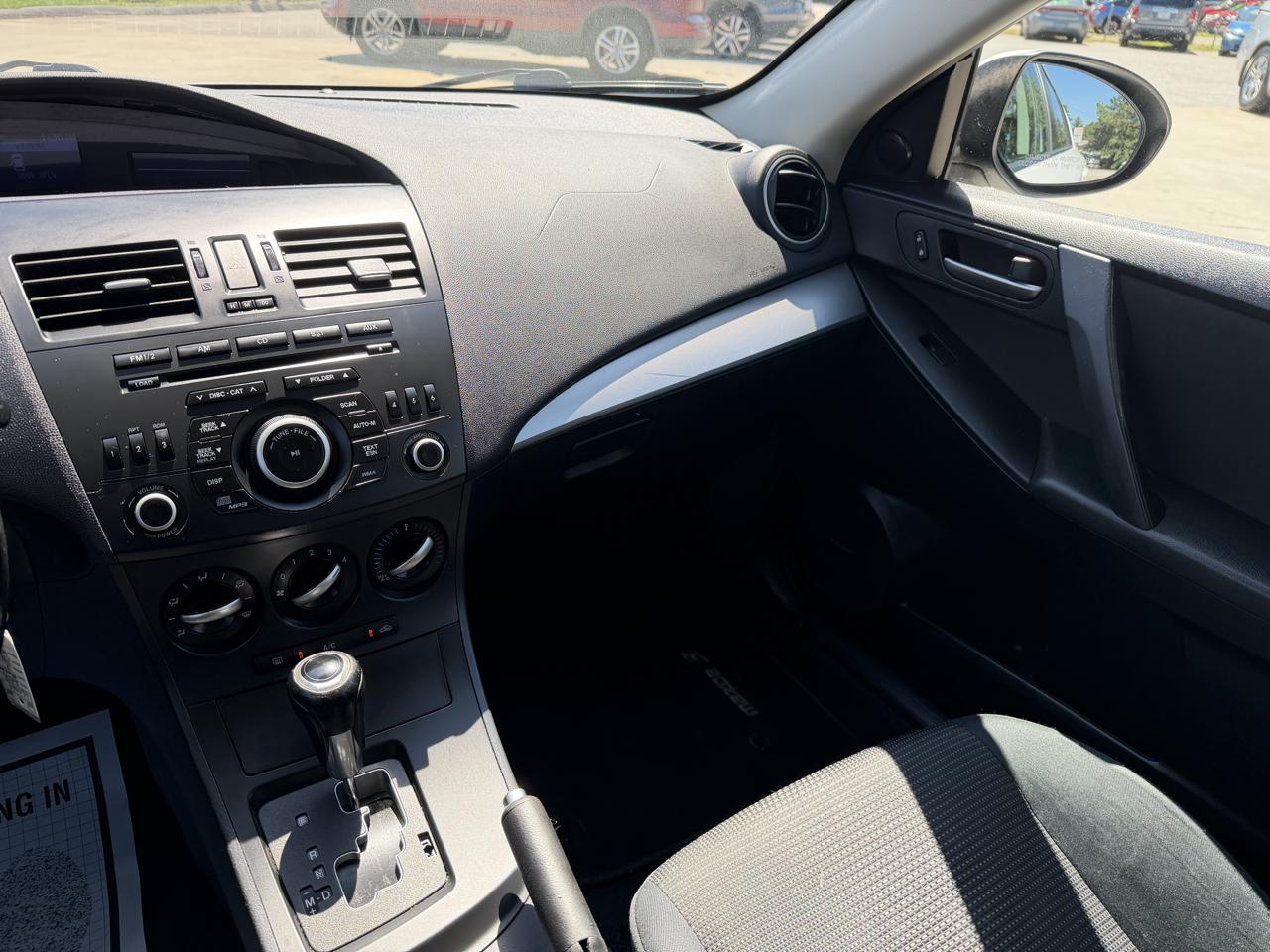 Mazda MAZDA3 I Touring 5-Door 2012