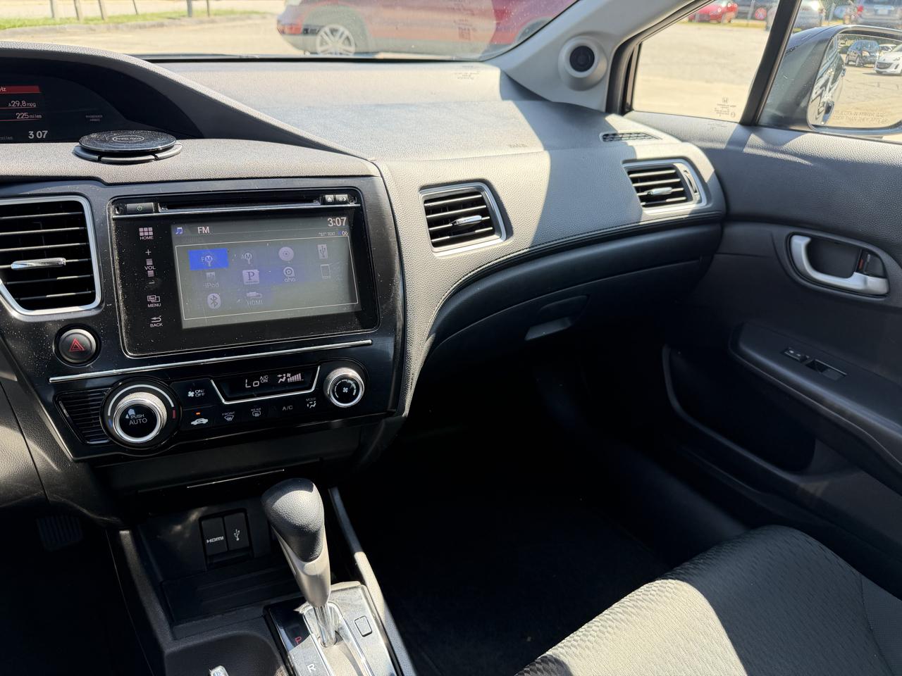 Honda Civic SE Sedan CVT 2015