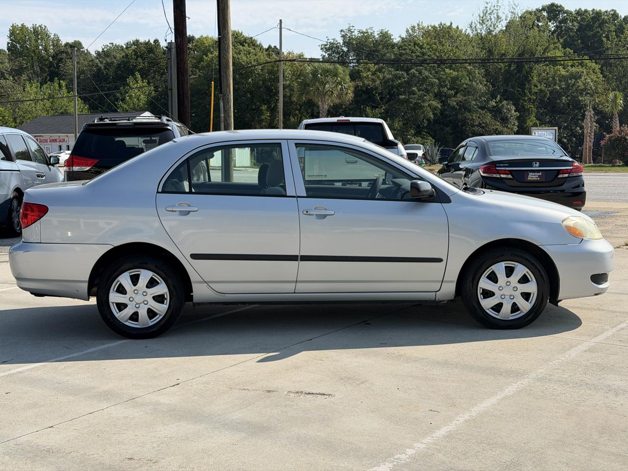 Toyota Corolla CE 2005