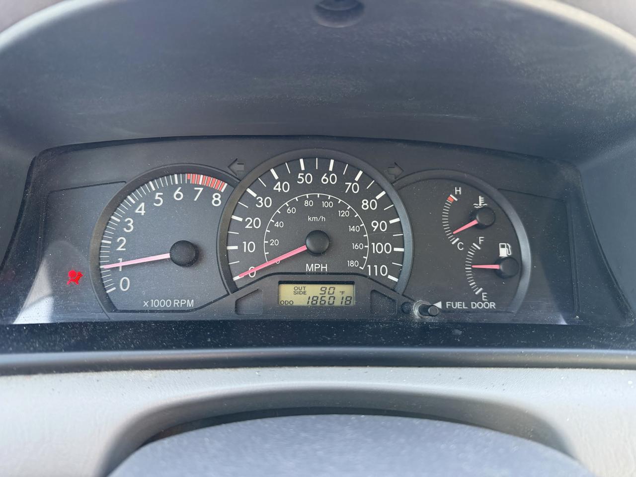Toyota Corolla CE 2005