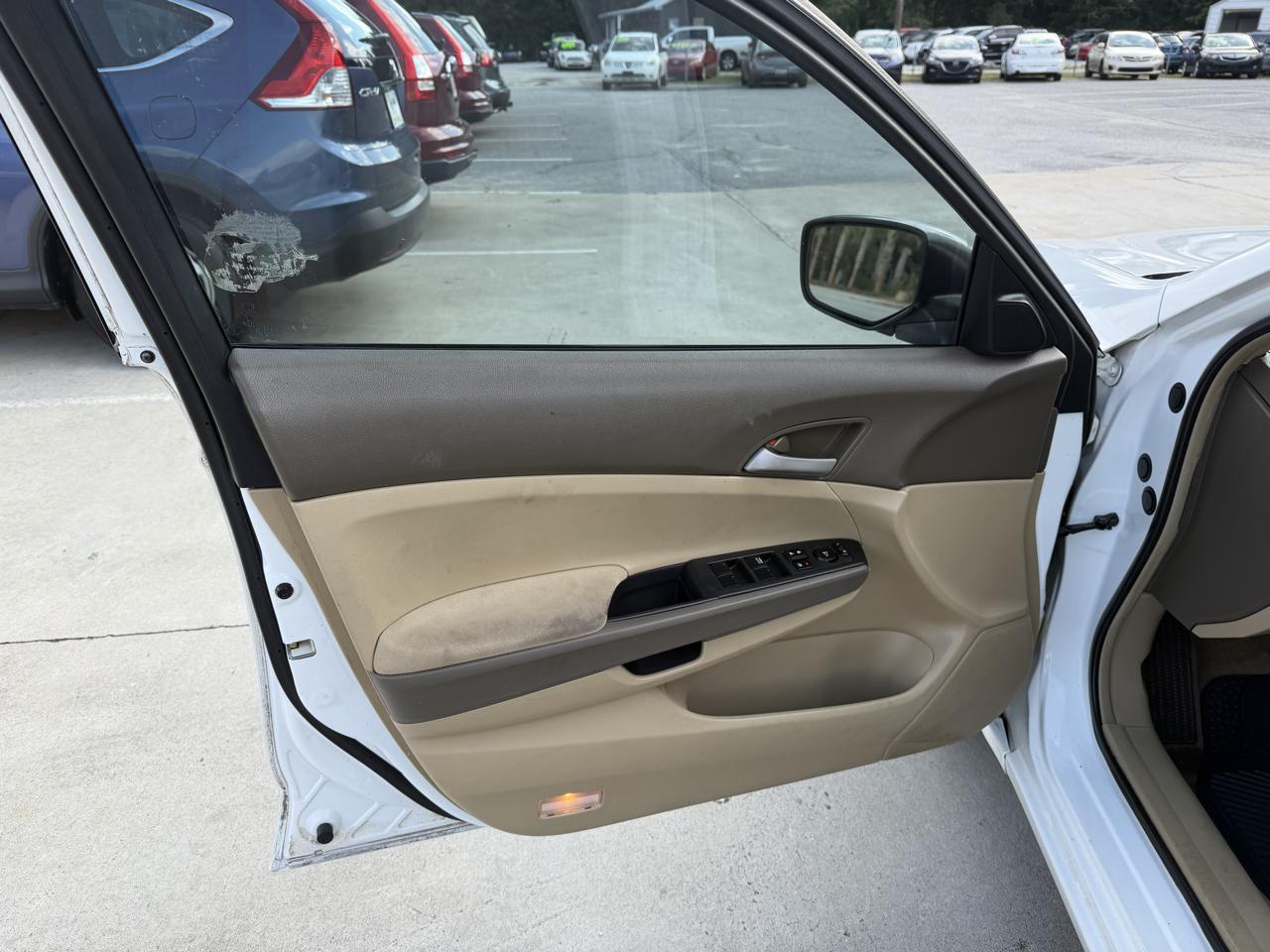Honda Accord LX sedan AT 2009