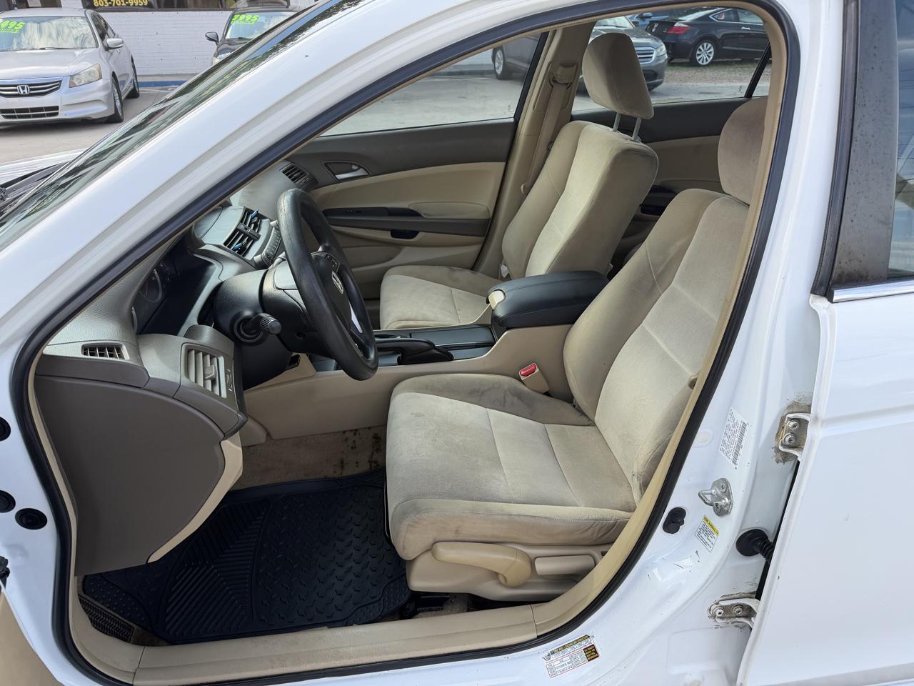 Honda Accord LX sedan AT 2009