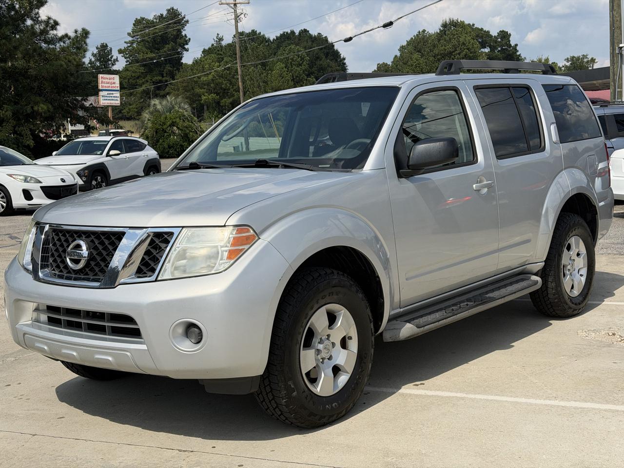 Nissan Pathfinder S 4WD 2011