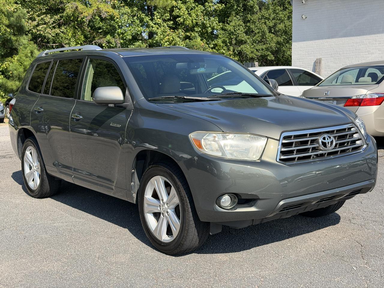 Toyota Highlander Limited AWD 2010