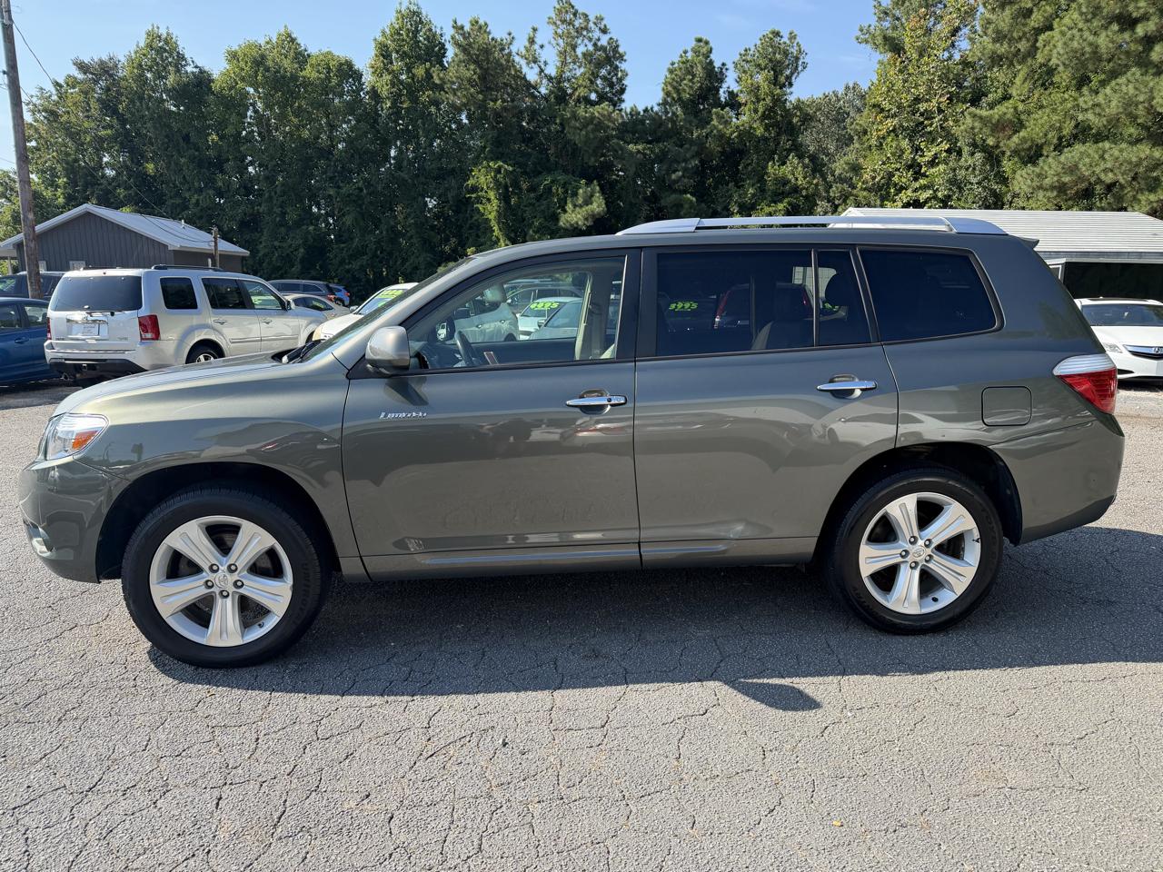 Toyota Highlander Limited AWD 2010