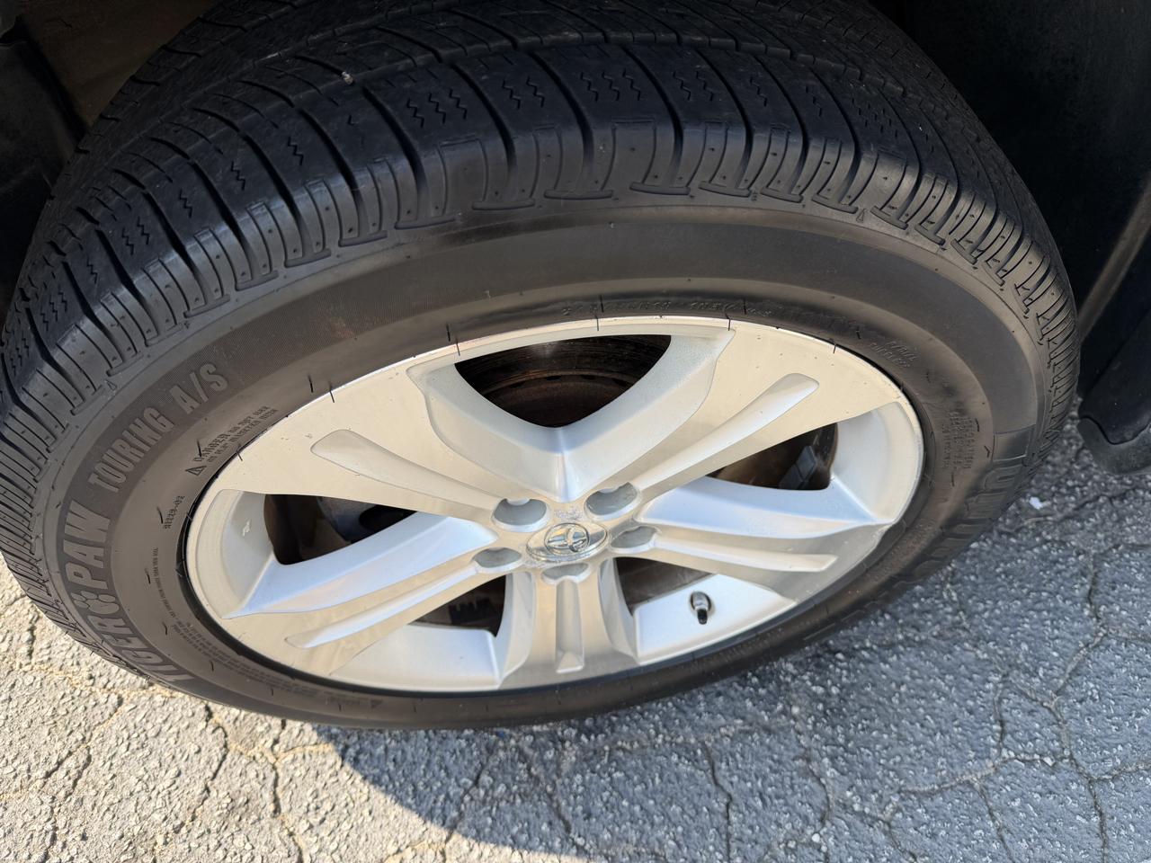 Toyota Highlander Limited AWD 2010