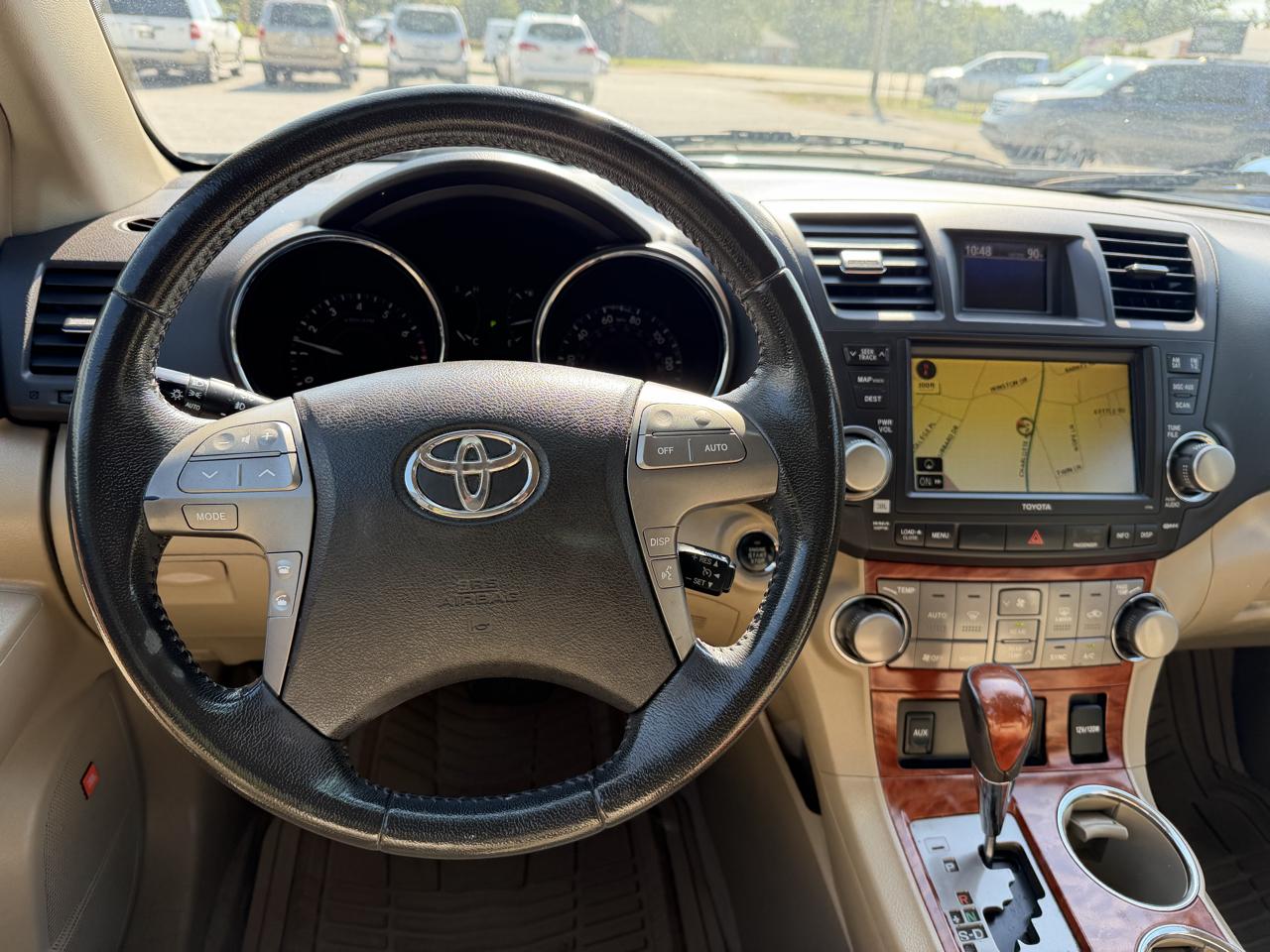 Toyota Highlander Limited AWD 2010