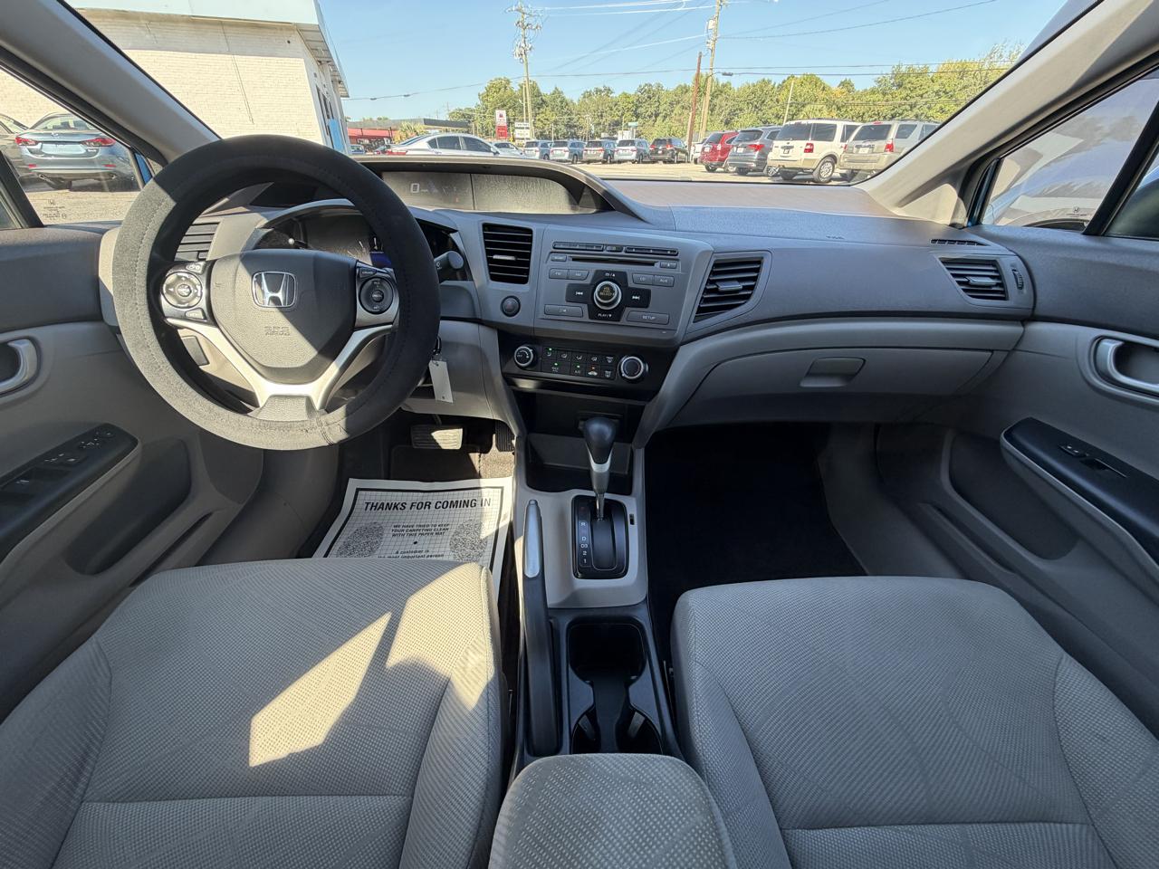 Honda Civic LX Sedan 5-Speed AT 2012