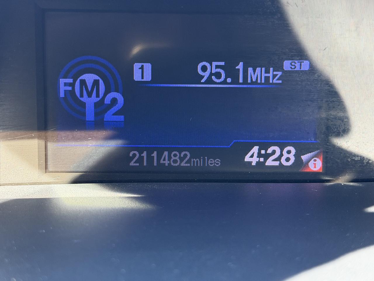 Honda Civic LX Sedan 5-Speed AT 2012