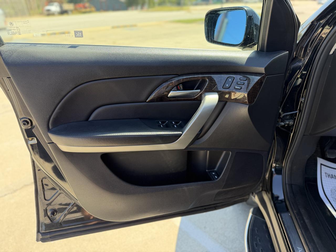 Acura MDX 6-Spd AT w/Tech and Entertainment Package 2012