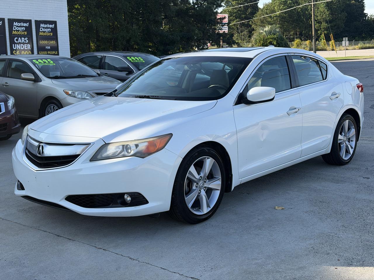 Acura ILX 5-Spd AT w/ Technology Package 2013