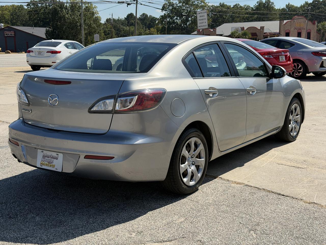 Mazda MAZDA3 i Sport 4-Door 2012