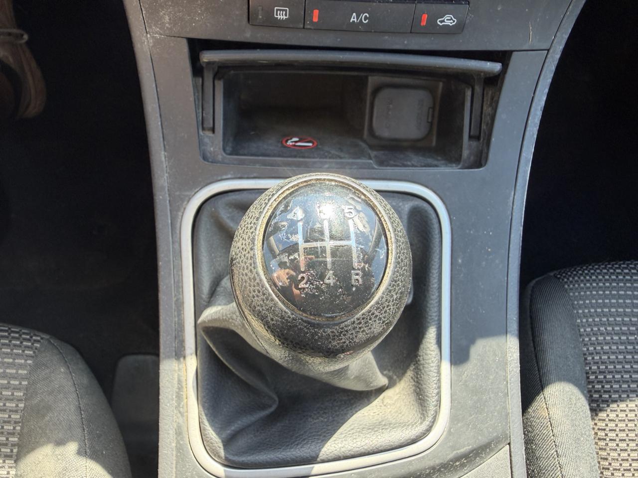 Mazda MAZDA3 i Sport 4-Door 2012