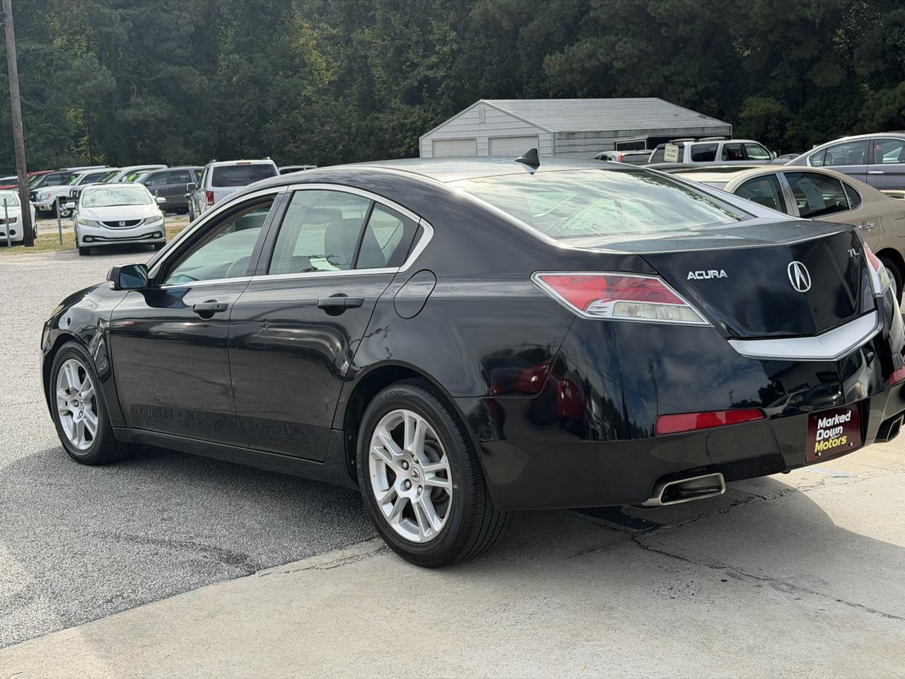 Acura TL 5-Speed AT 2010