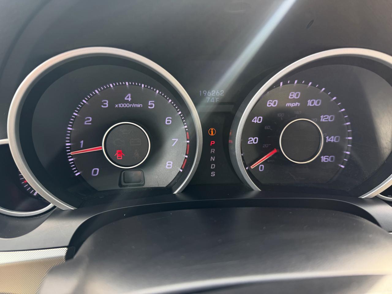Acura TL 5-Speed AT 2010