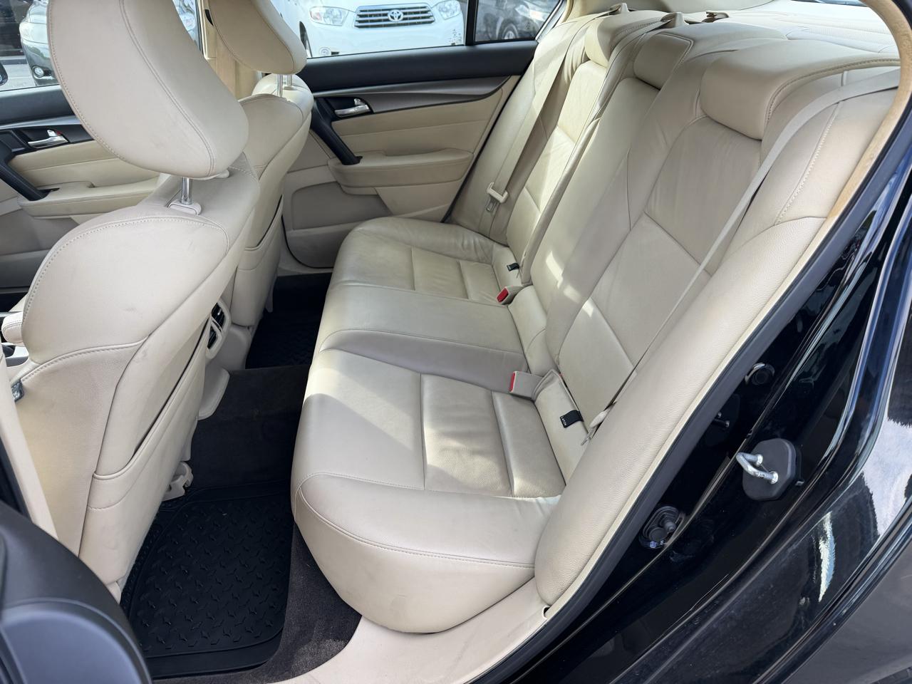 Acura TL 6-Speed AT 2012