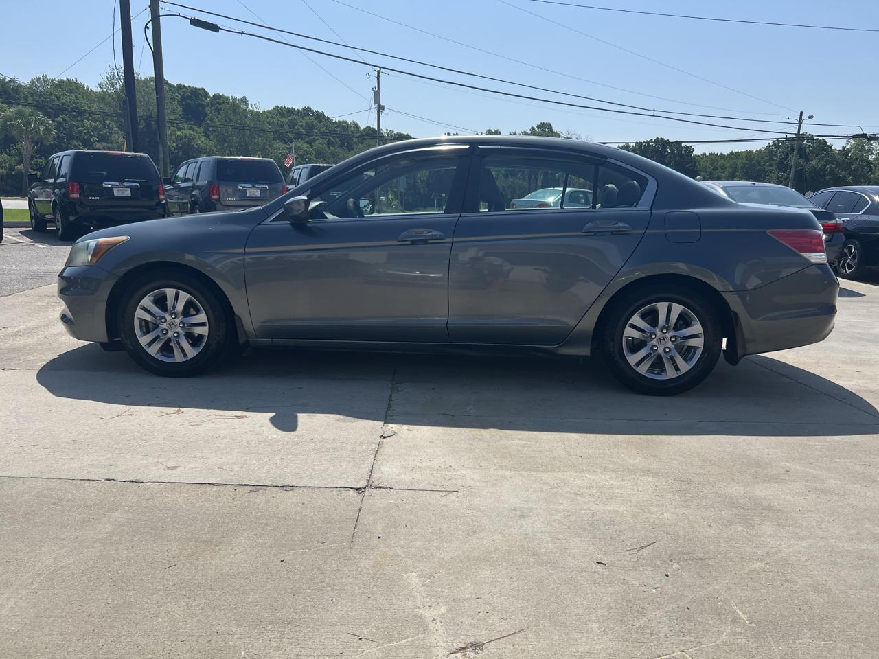 Honda Accord LX-P Sedan AT 2012