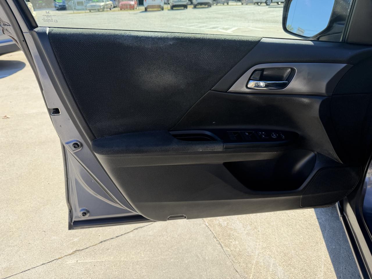 Honda Accord LX Sedan CVT 2013