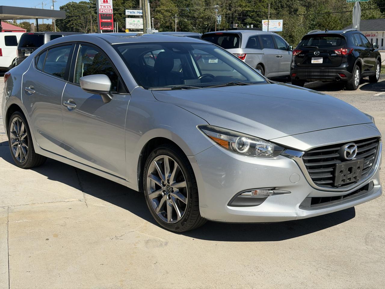 Mazda MAZDA3 s Touring AT 4-Door 2018