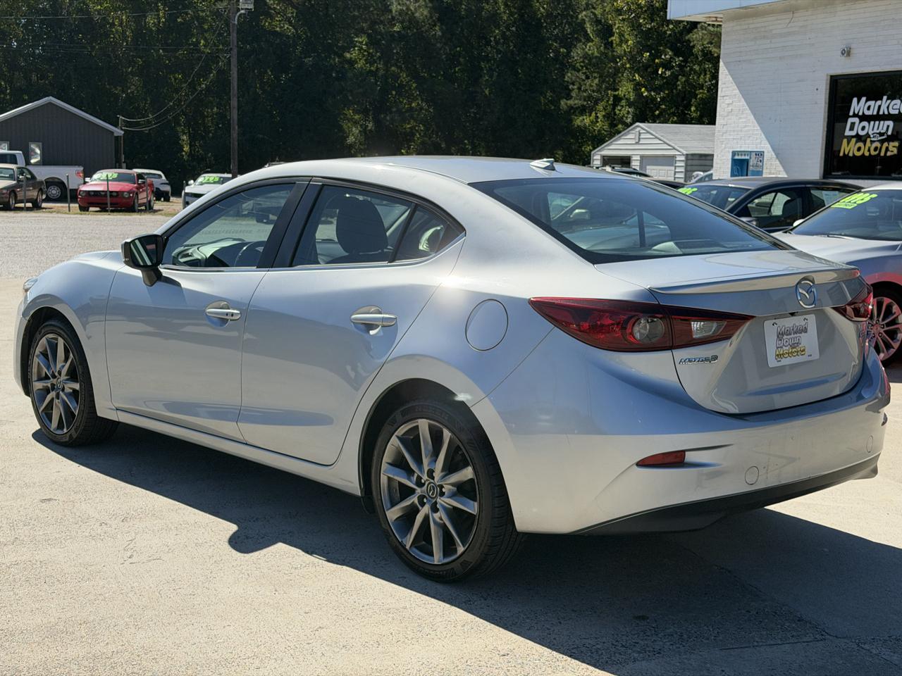 Mazda MAZDA3 s Touring AT 4-Door 2018