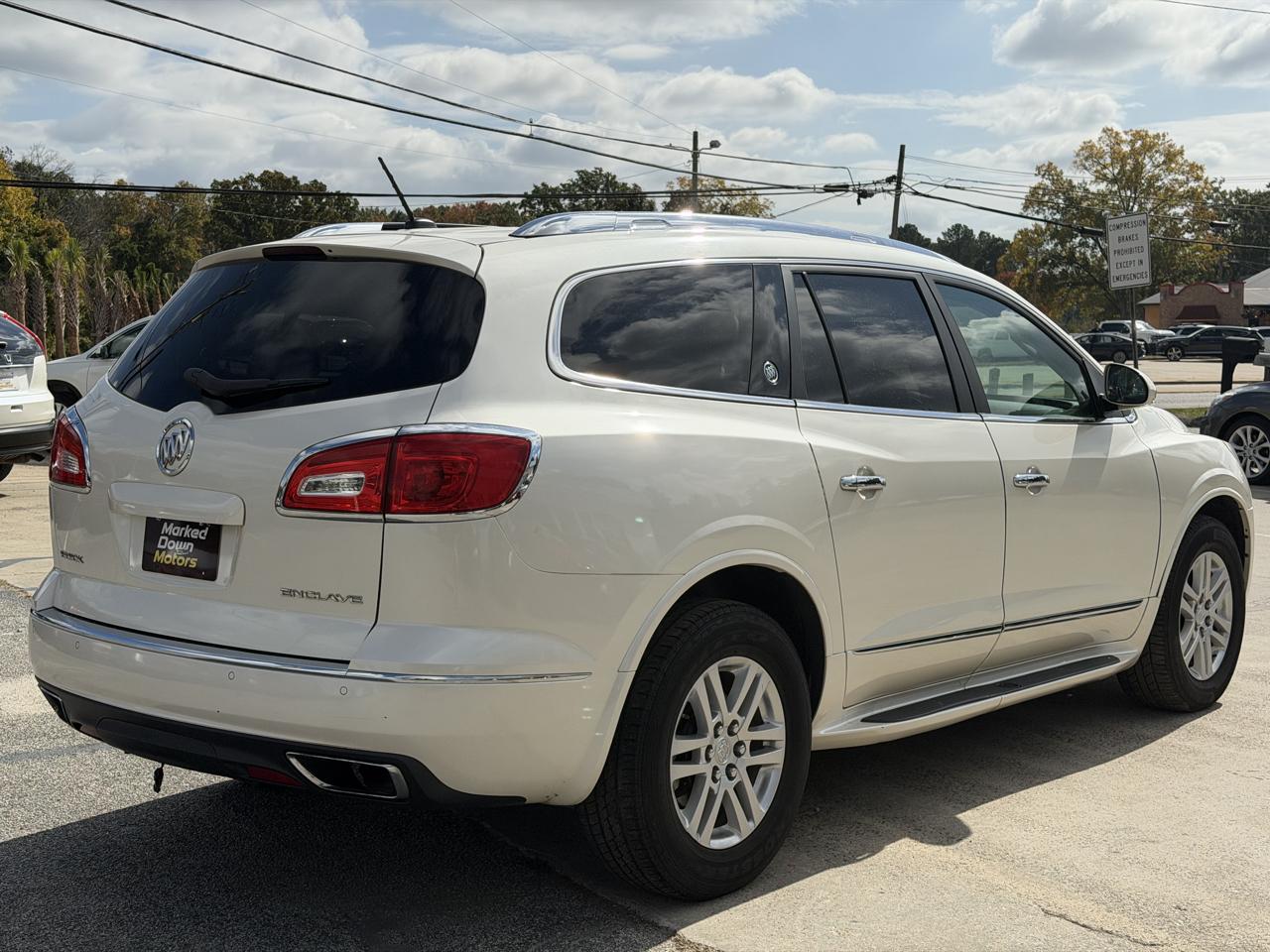 Buick Enclave Convenience FWD 2014