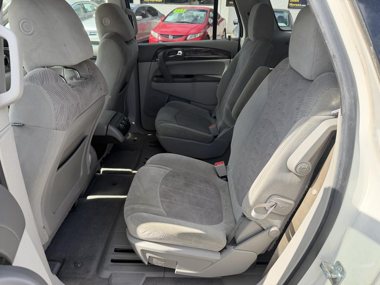 Buick Enclave Convenience FWD 2014