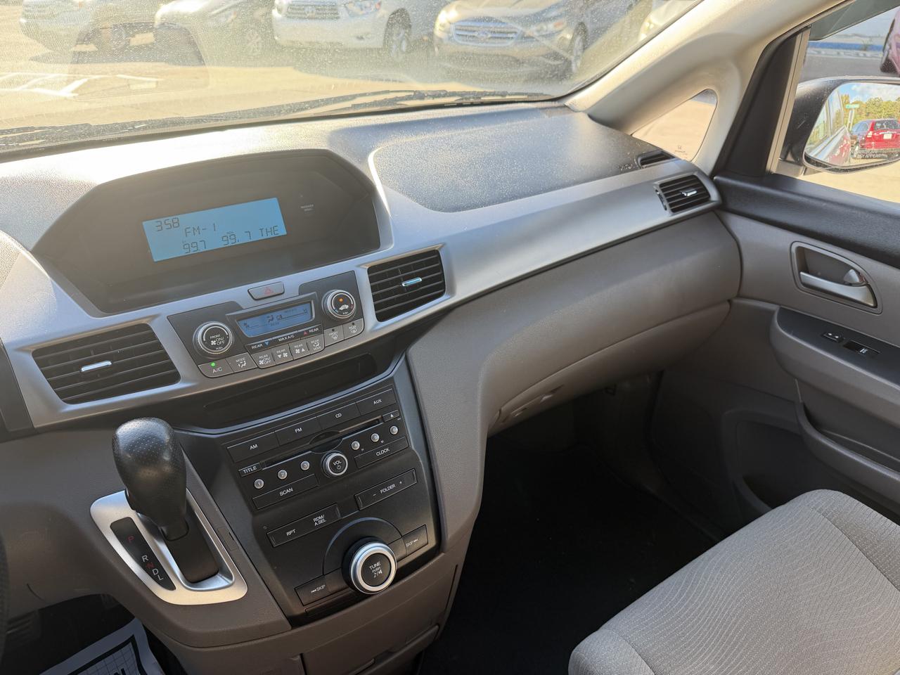 Honda Odyssey LX 2011