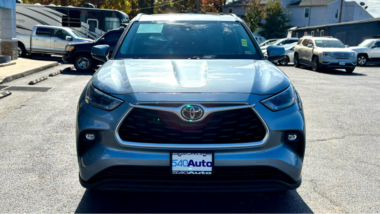 Toyota Highlander  2021