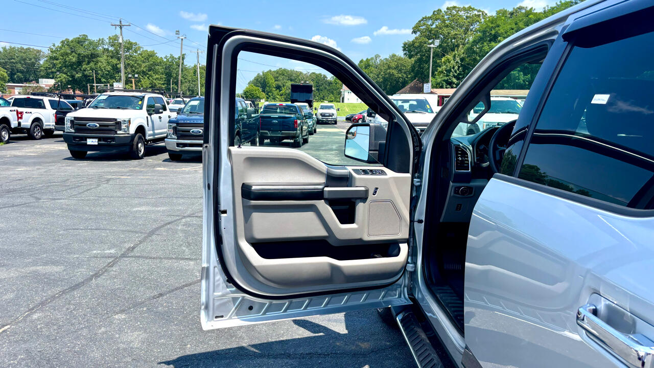 Ford F-150 XLT SuperCrew Short Bed 4WD 2016 Ford F-150 XLT SuperCrew Short Bed 4WD 2016