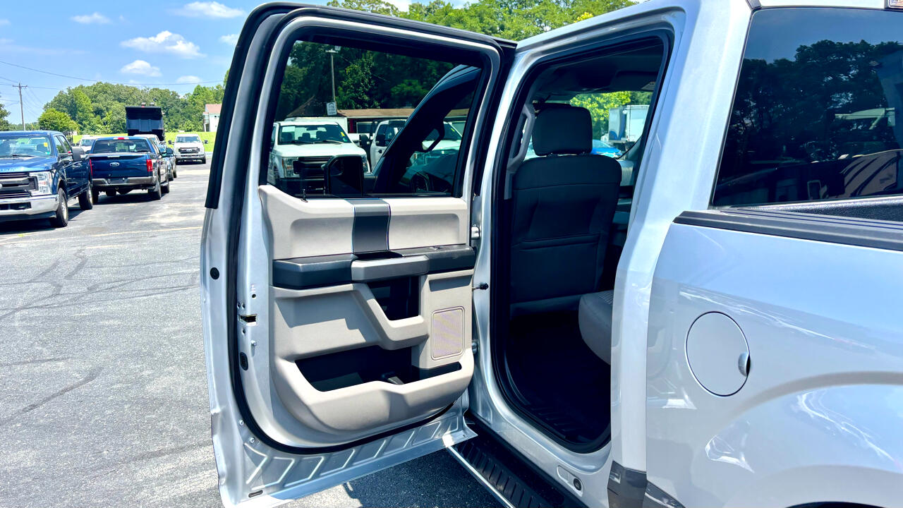 Ford F-150 XLT SuperCrew Short Bed 4WD 2016 Ford F-150 XLT SuperCrew Short Bed 4WD 2016