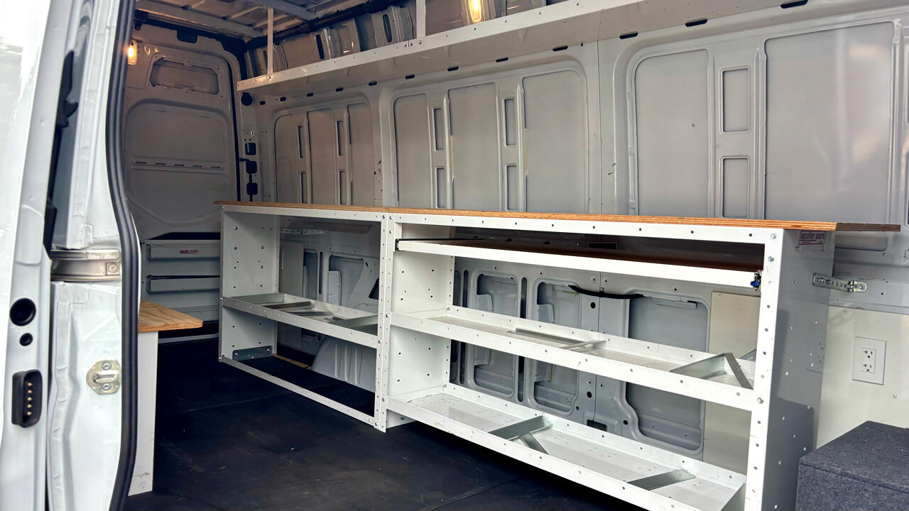 Freightliner Sprinter Cargo Van 2500 High Roof I4 Gas 170" RWD 2021 Freightliner Sprinter Cargo Van 2500 High Roof I4 Gas 170" RWD 2021