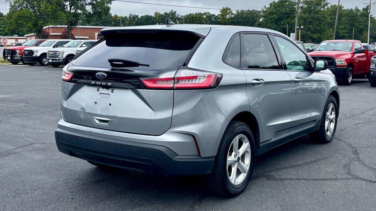 Ford Edge SE FWD 2021