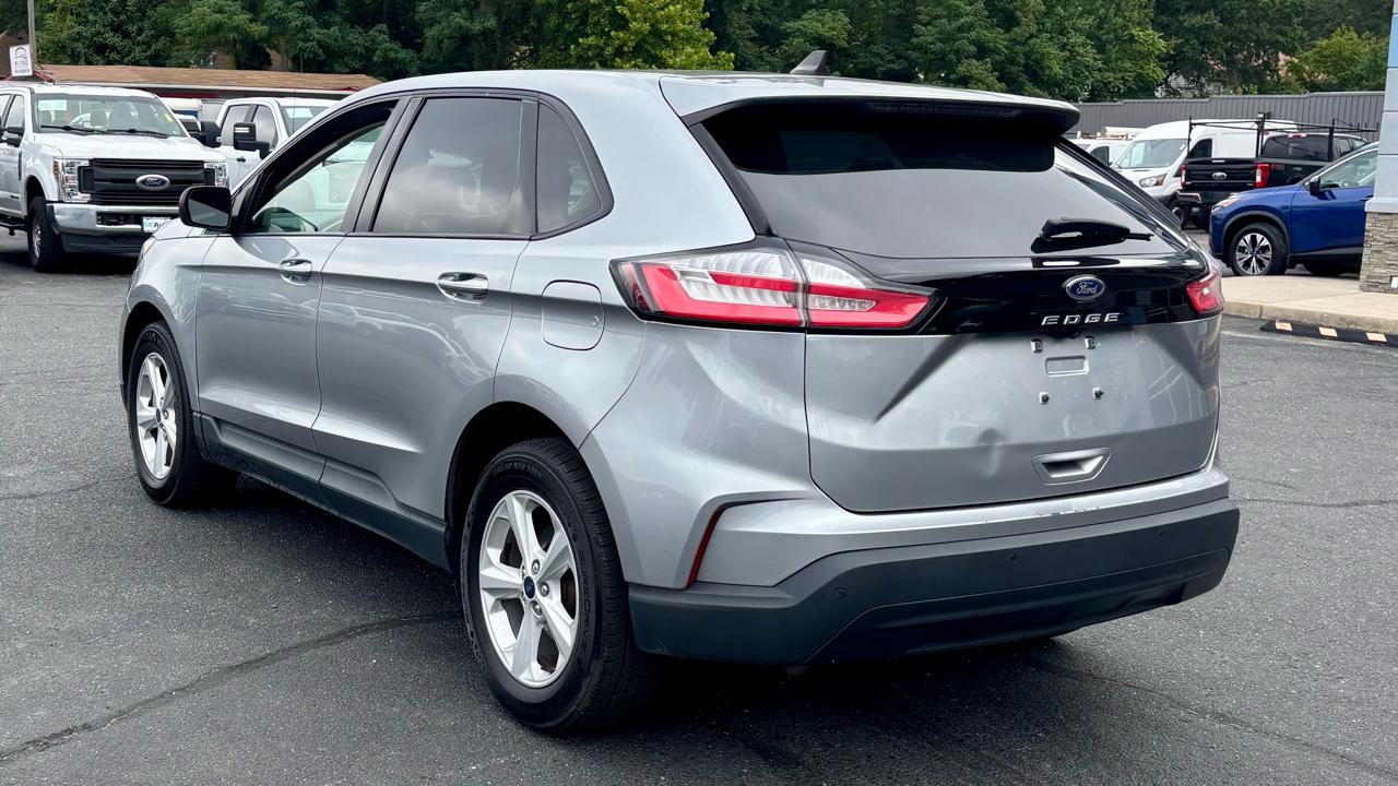 Ford Edge SE FWD 2021