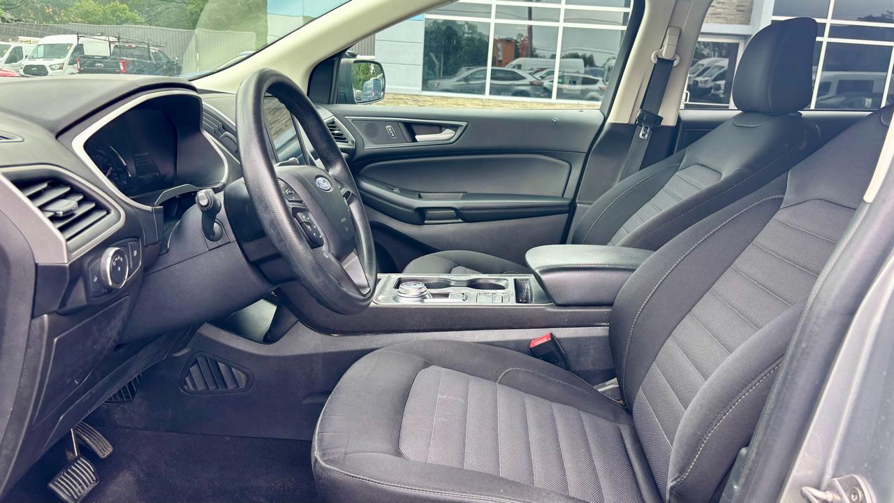 Ford Edge SE FWD 2021