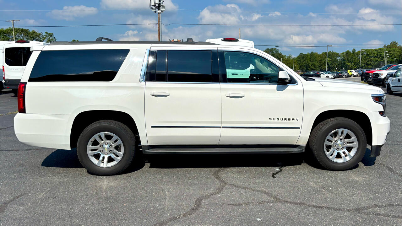 Chevrolet Suburban 2WD 4dr LS 2015 Chevrolet Suburban 2WD 4dr LS 2015