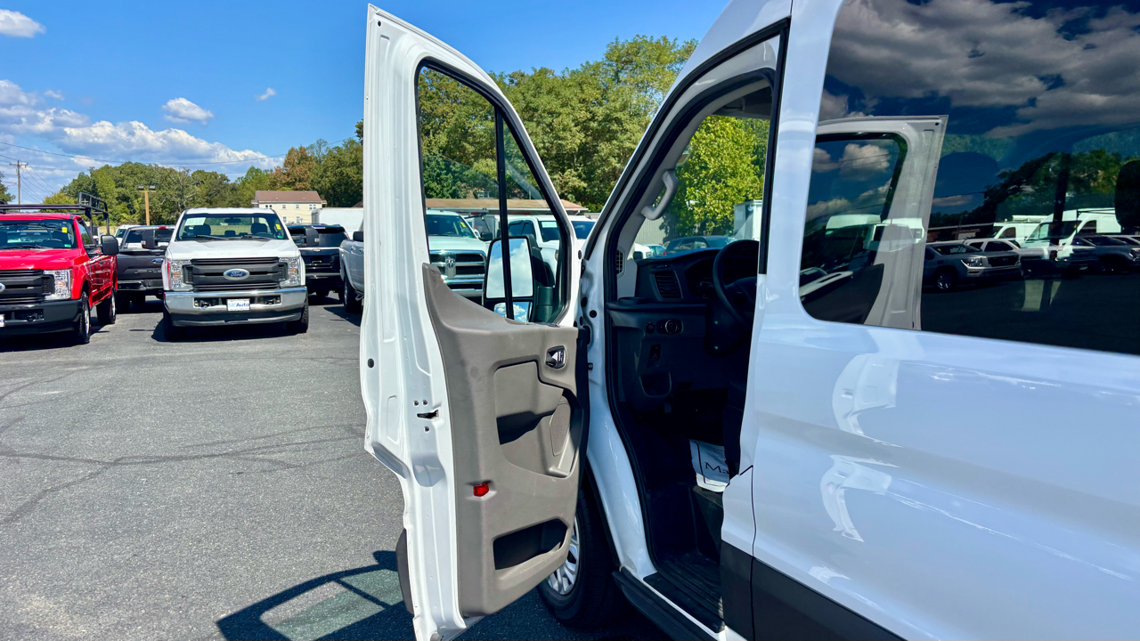 Ford Transit Passenger Wagon  2023 Ford Transit Passenger Wagon  2023