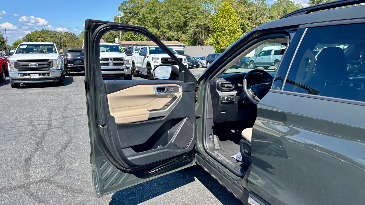 Ford Explorer XLT 4WD 2022 Ford Explorer XLT 4WD 2022