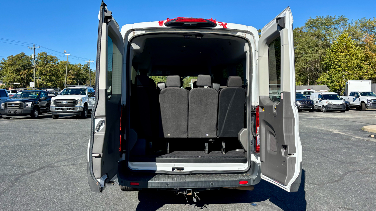Ford Transit Passenger Wagon  2021 Ford Transit Passenger Wagon  2021